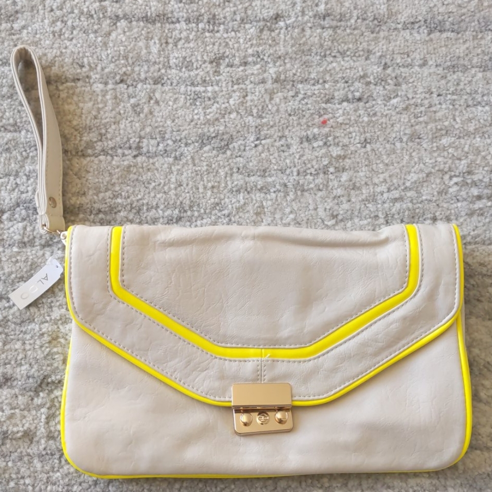 Aldo clutch